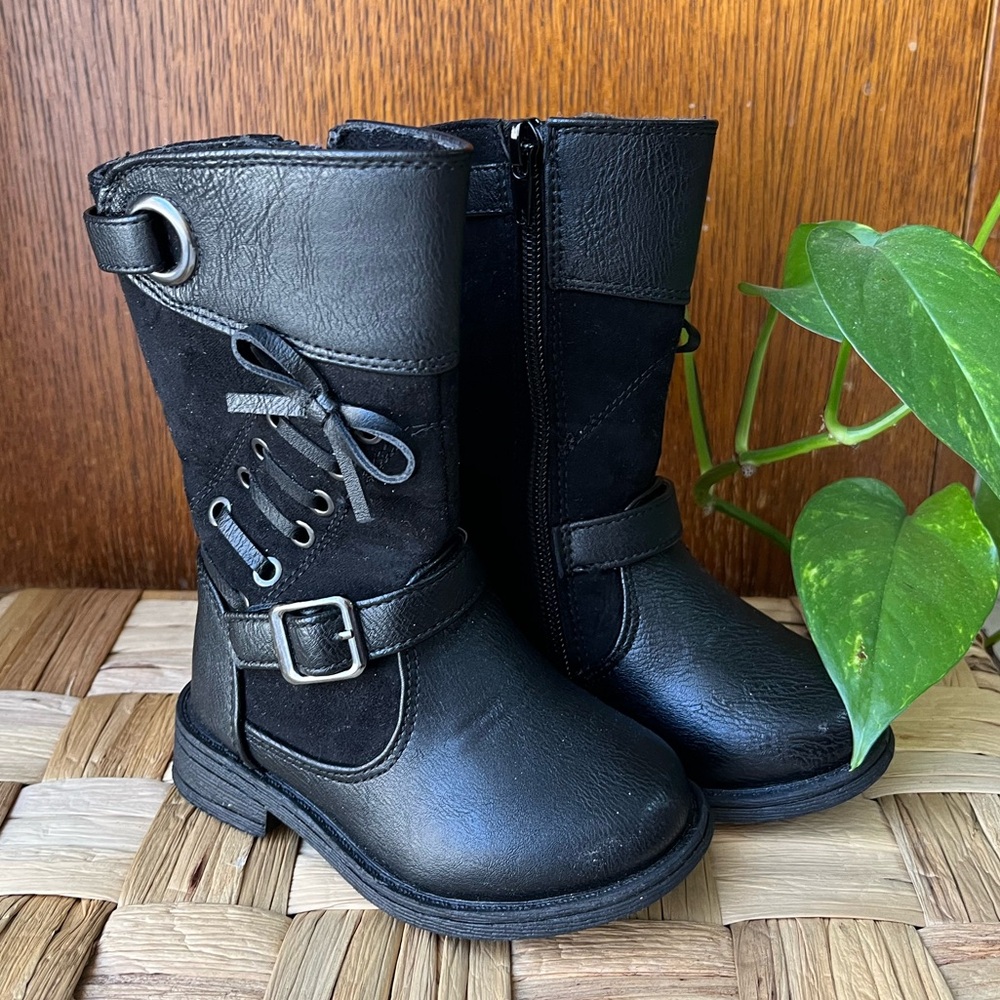 Toddler girl Boots size 6c